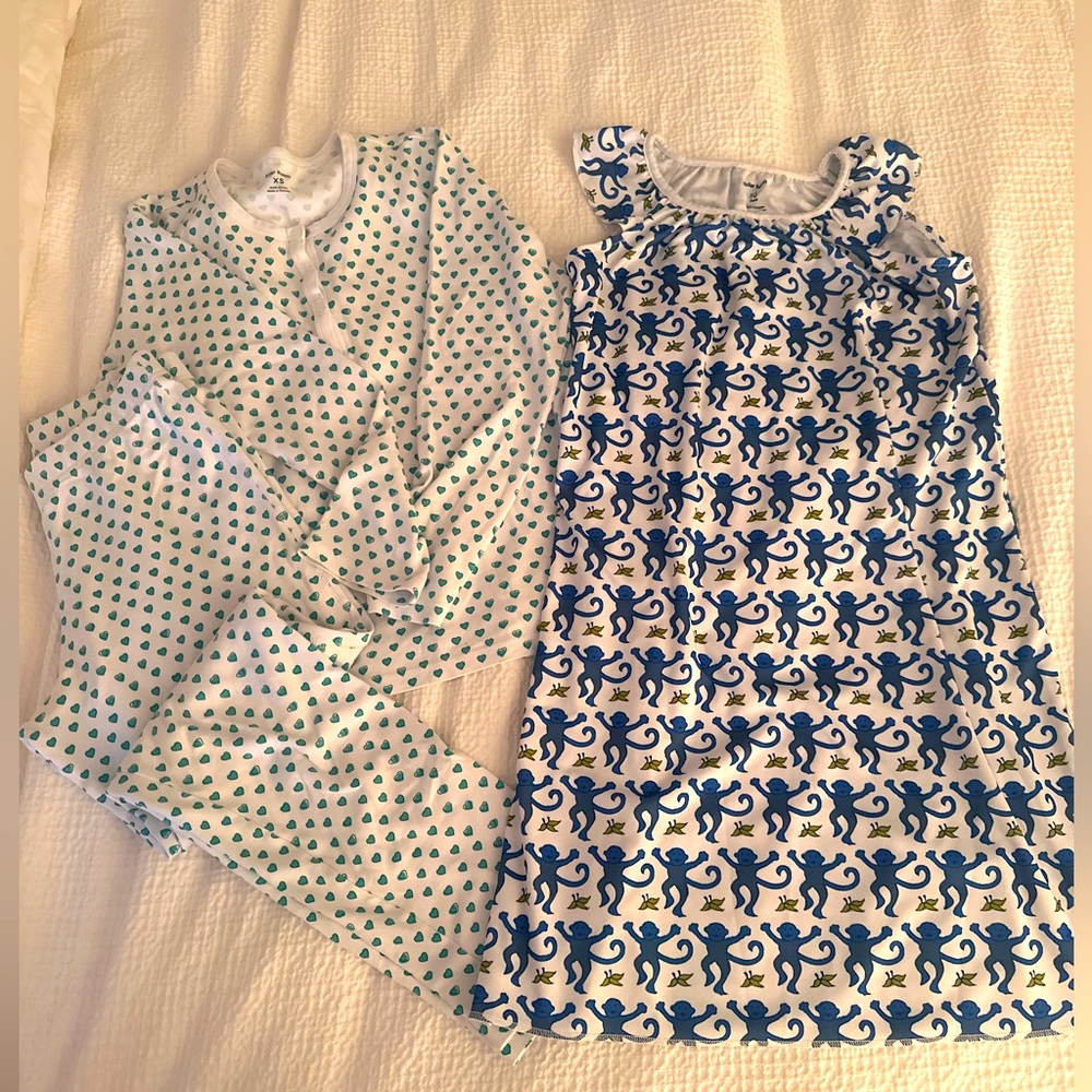 Brand new girls Roller Rabbit PJ set and xs night gown
